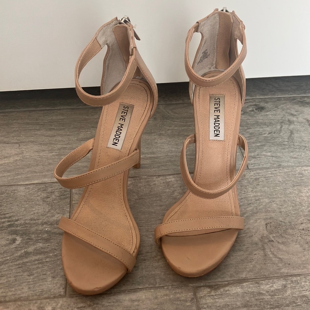 Steve Madden Feelya Heels